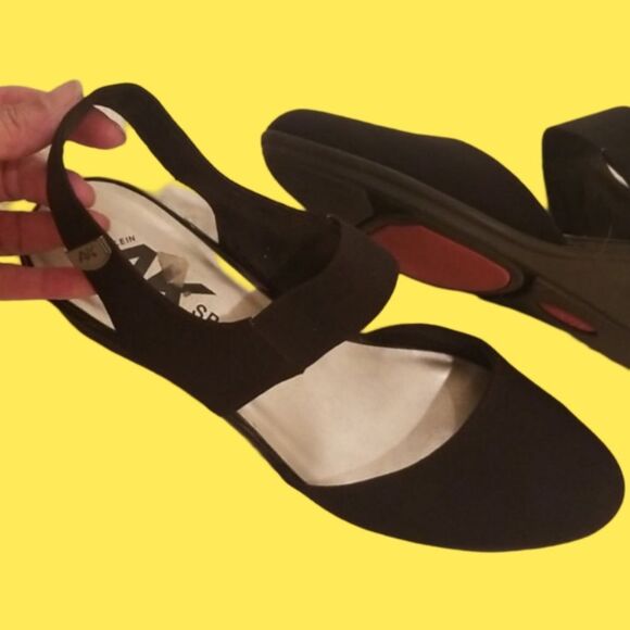 Anne Klein Women's Black Wedge Sandal c2s1-43 - Picture 3 of 3